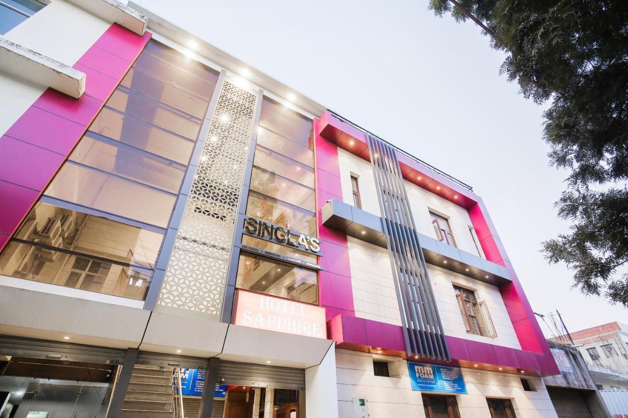 Collection O Sapphire Hotell Chandīgarh Eksteriør bilde