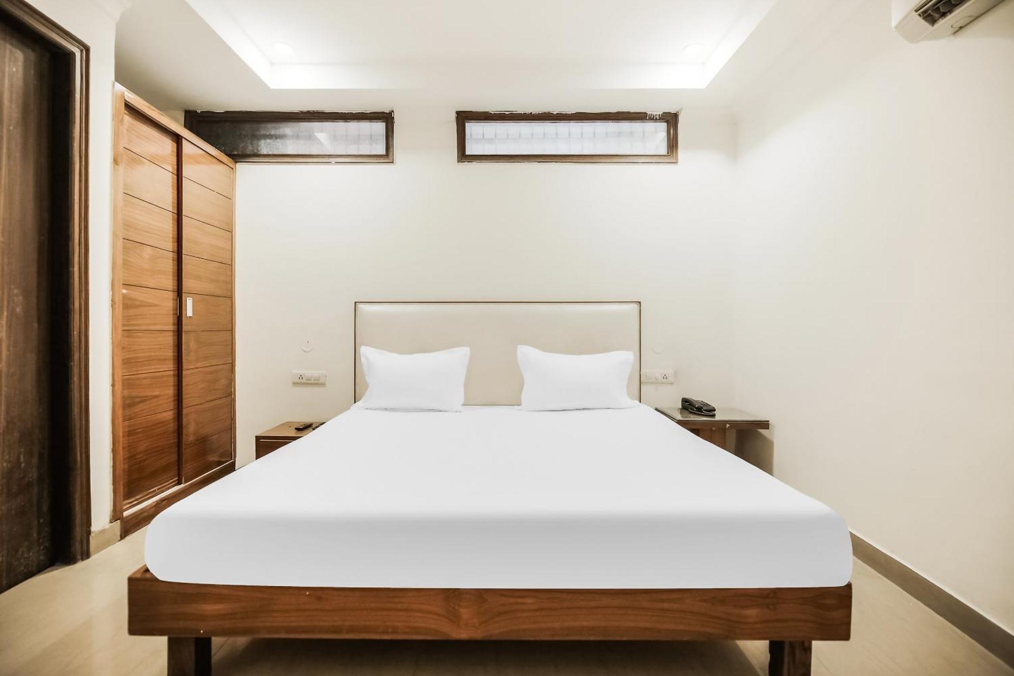 Collection O Sapphire Hotell Chandīgarh Eksteriør bilde
