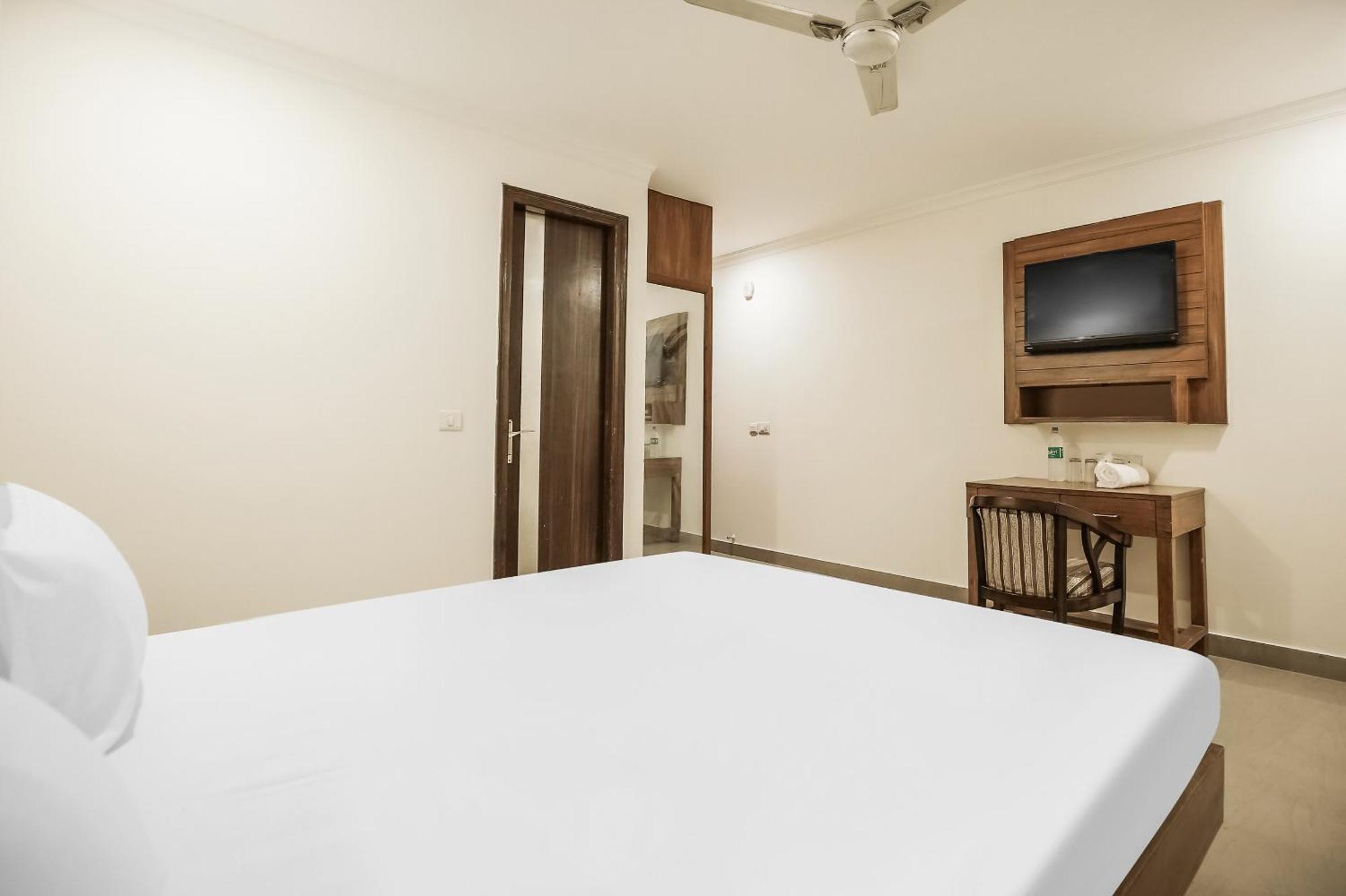 Collection O Sapphire Hotell Chandīgarh Eksteriør bilde